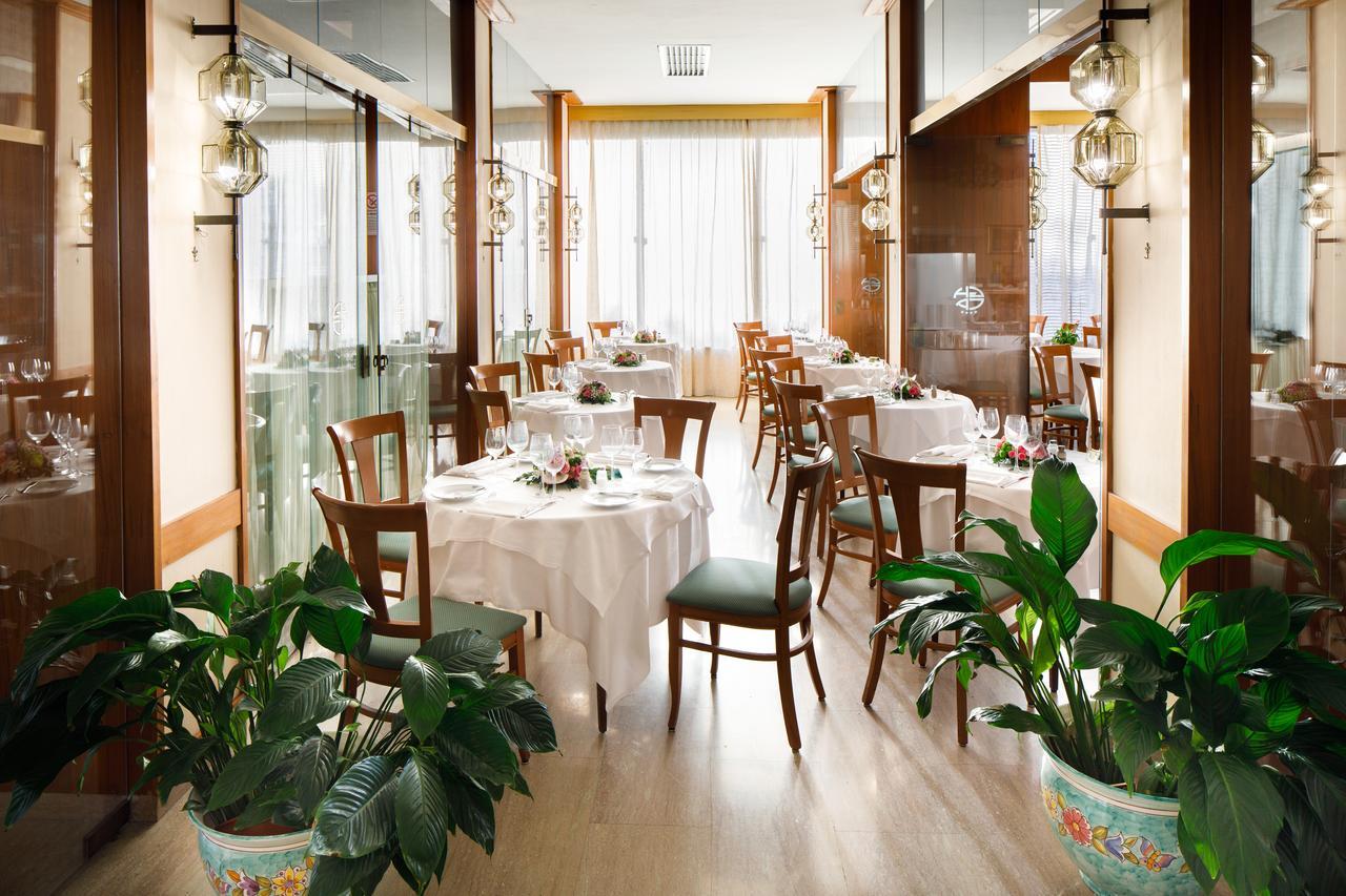 Grand Hotel Cesare Augusto Соренто Екстериор снимка